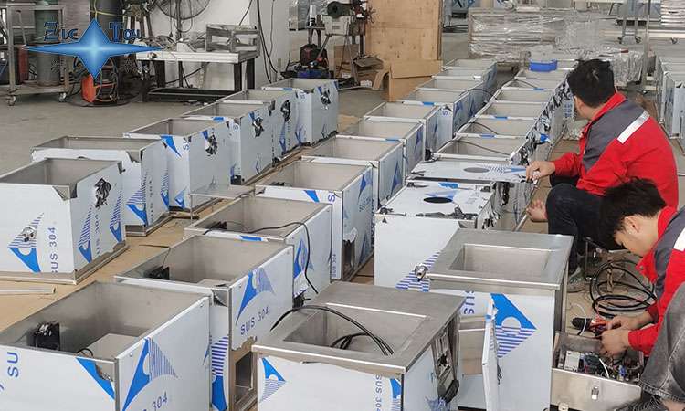 大型超聲波清洗機如何避免精密零部件清洗損傷？潔泰各行業無損清洗方案